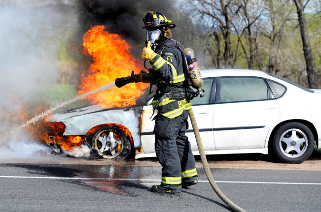 20120419_100907_Car%20Fire01.jpg